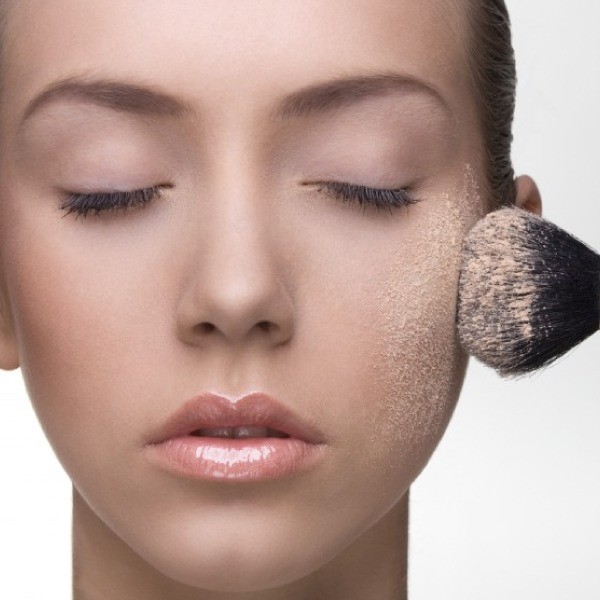 Bases de maquillaje y polvos compactos